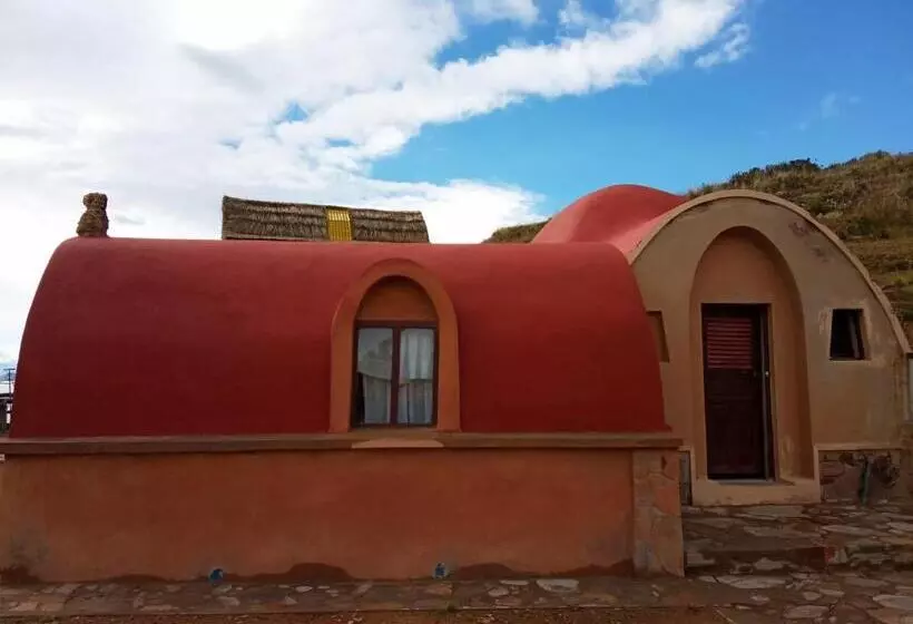 هتل Hostal Qhana Pacha