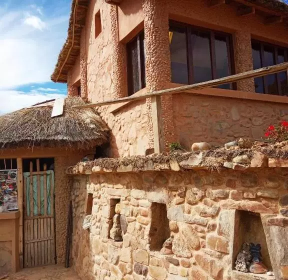 هتل Hostal Qhana Pacha