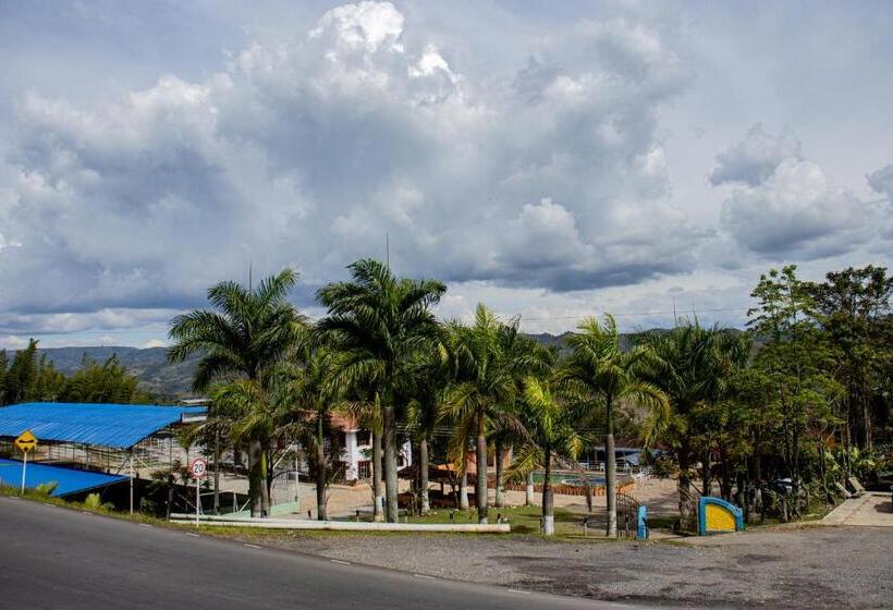 فندق Rincon Oibano