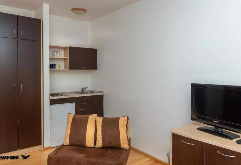 هتل Ski Centar Kraljica