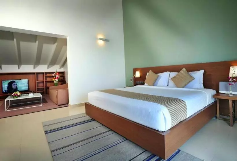 Albander Hotel & Resort