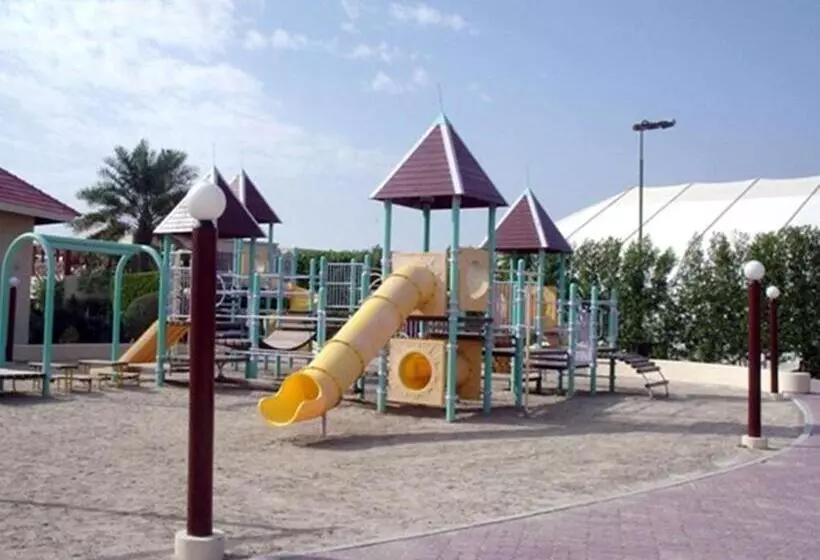 Albander Hotel & Resort