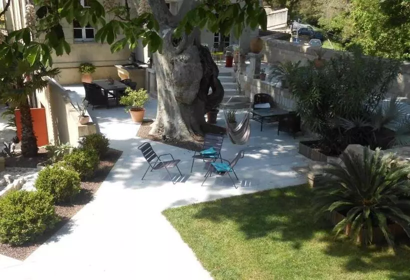 ベッドアンドブレックファースト Bohobé Naboty