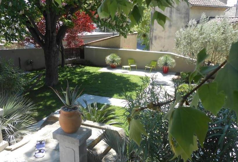 مبيت وإفطار Bohobé Naboty