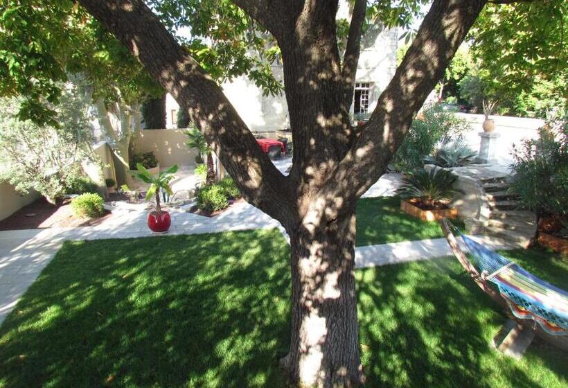 مبيت وإفطار Bohobé Naboty