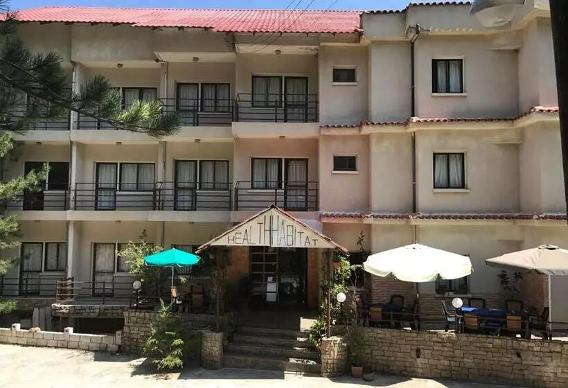 Health Habitat Hotel & Slimming Resort