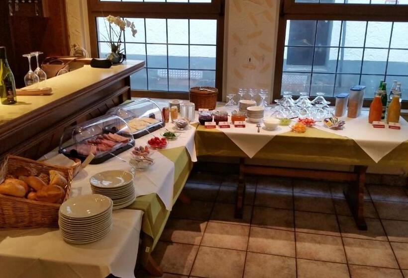 ホテル Garni Eckschänke