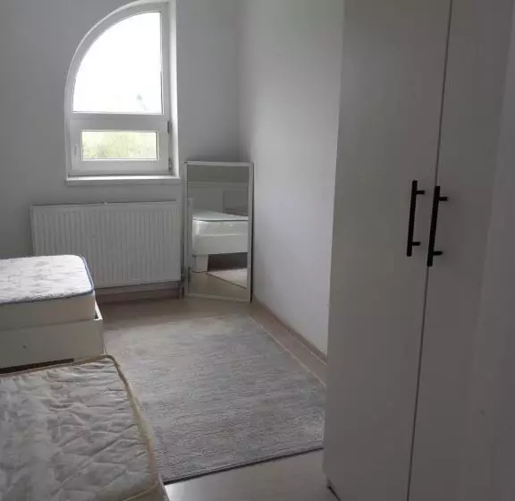 Majatalo садиба віталія