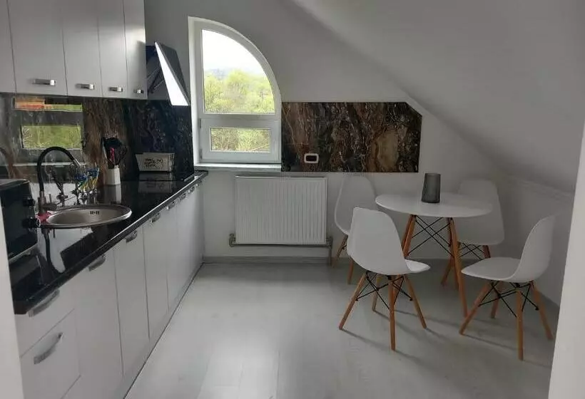 Majatalo садиба віталія