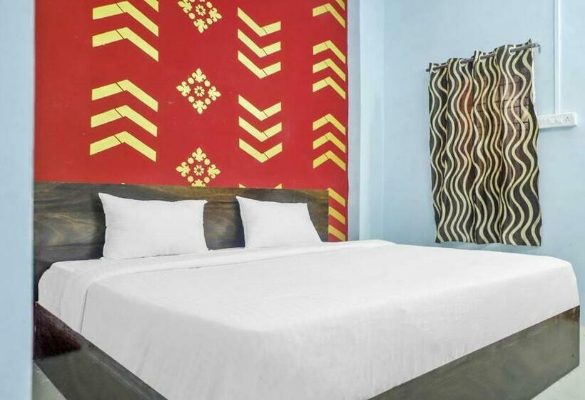 فندق Spot On 87204 Royal Palms