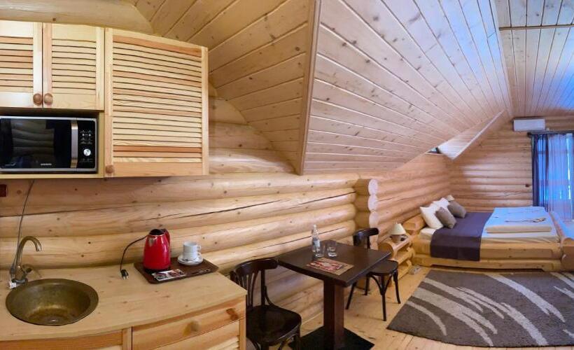 Cămin батярський двір