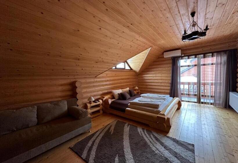 Cămin батярський двір