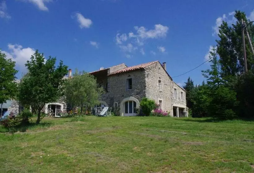 Aamiaismajoitus (B&B) Chambres D Hotes La Grange Au Negre