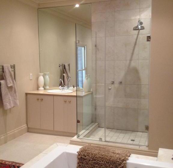 مبيت وإفطار Arum Hill Lodge