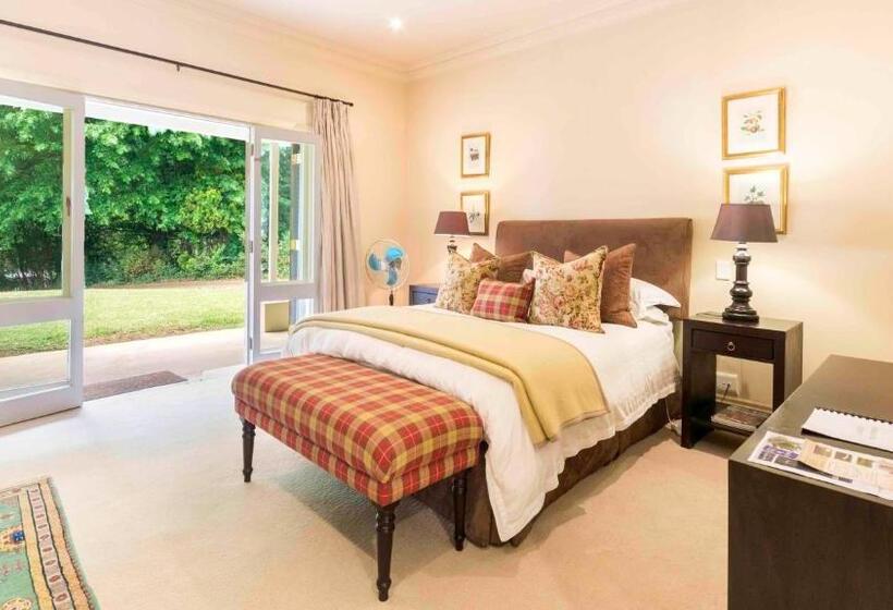 مبيت وإفطار Arum Hill Lodge