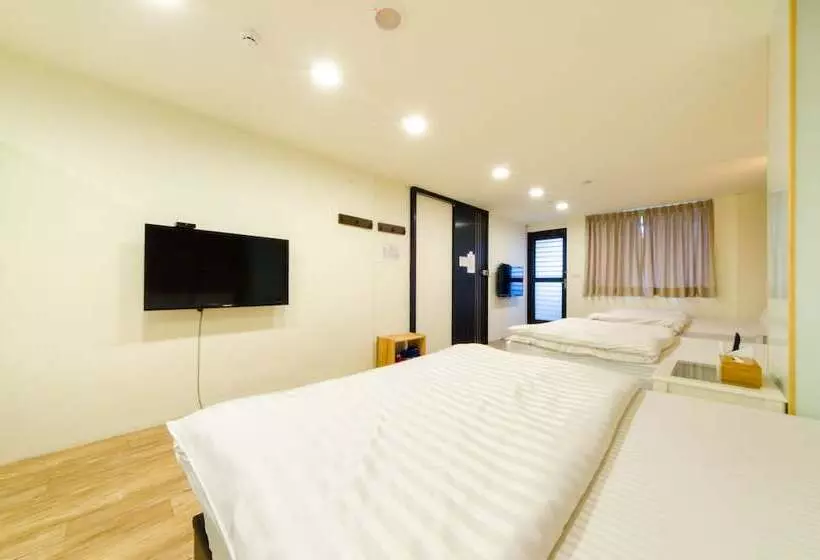 تختخواب و صبحانه Ying Mu Home
