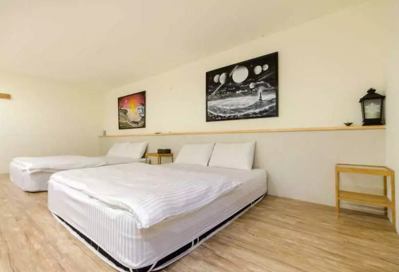 تختخواب و صبحانه Ying Mu Home