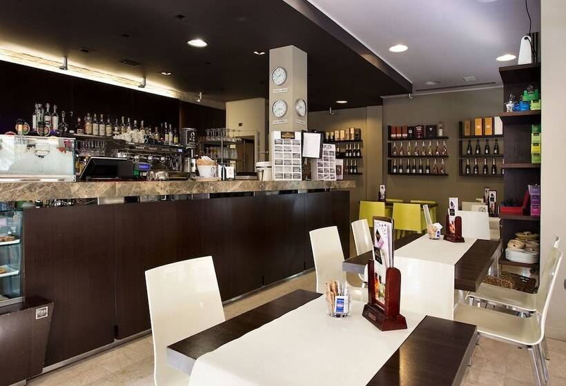 مبيت وإفطار Zara Rooms & Suites