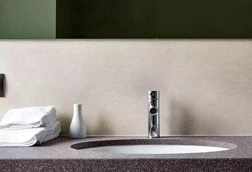 ベッドアンドブレックファースト Zara Rooms & Suites
