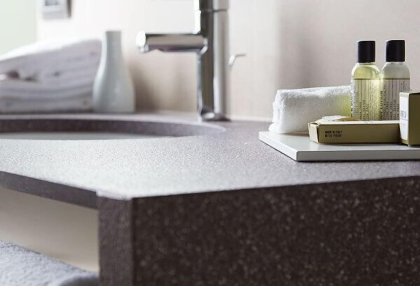 مبيت وإفطار Zara Rooms & Suites