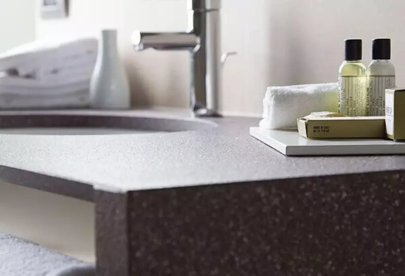 ベッドアンドブレックファースト Zara Rooms & Suites