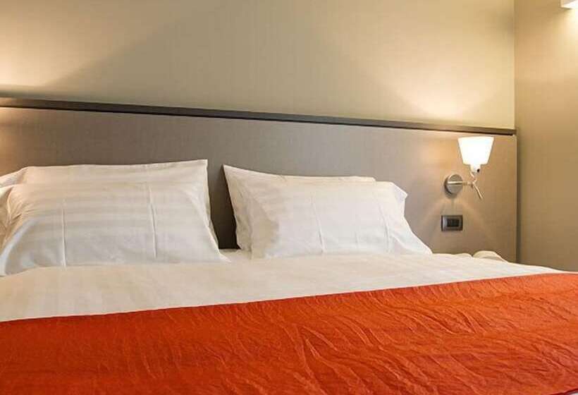 مبيت وإفطار Zara Rooms & Suites