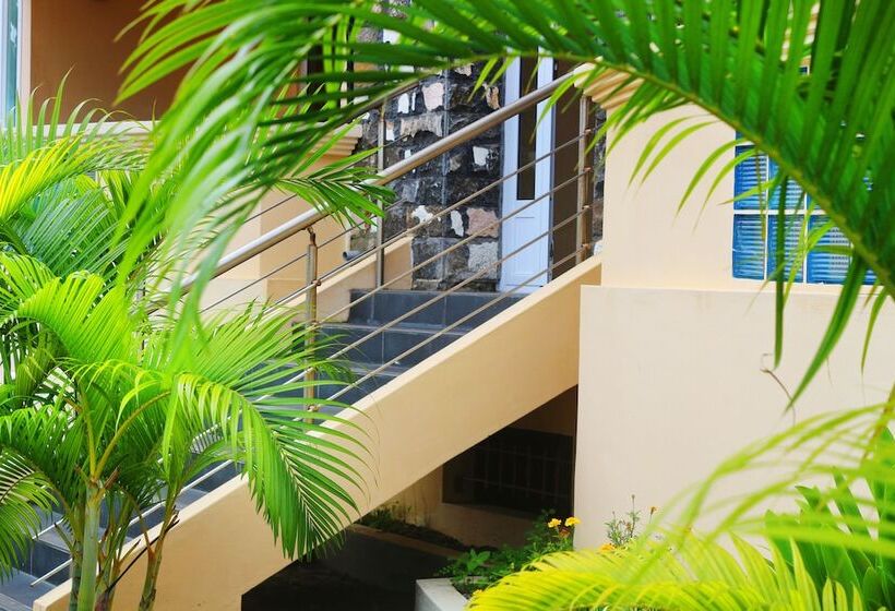 Blue Bay Holiday Resort