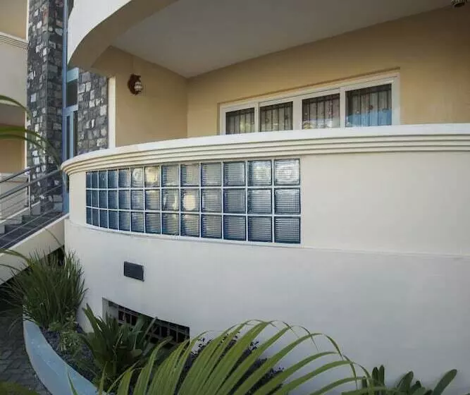 Blue Bay Holiday Resort