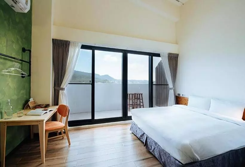 Chillax Inn B&b