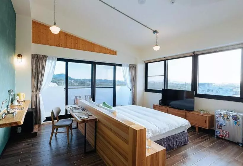 Chillax Inn B&b