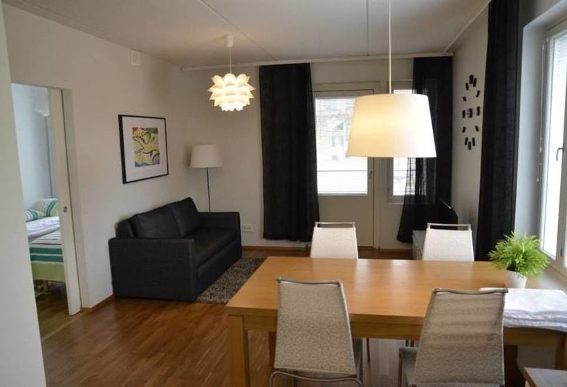 Helsinki Airport Suites