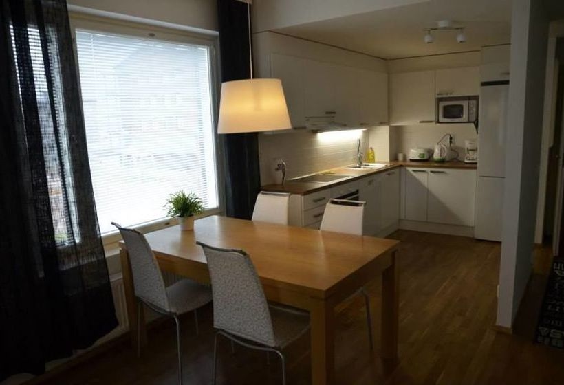 Helsinki Airport Suites