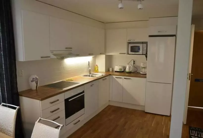Helsinki Airport Suites