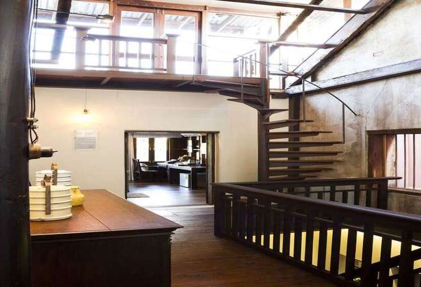 酒店 Baan Luang Rajamaitri Historic Inn