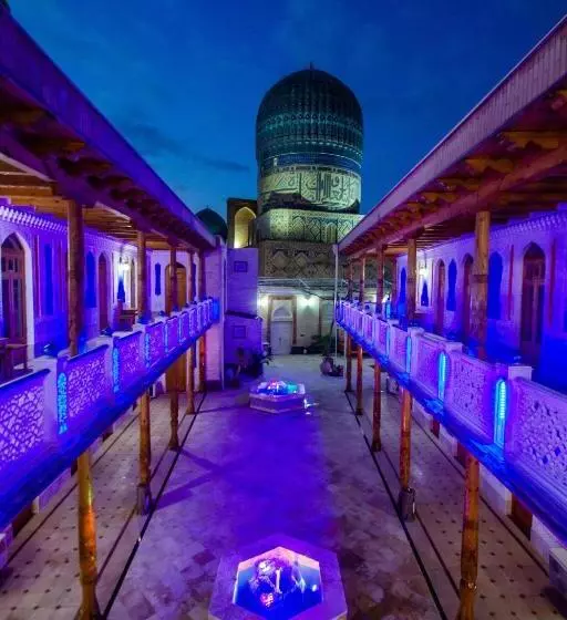 Hotel Bibikhanum
