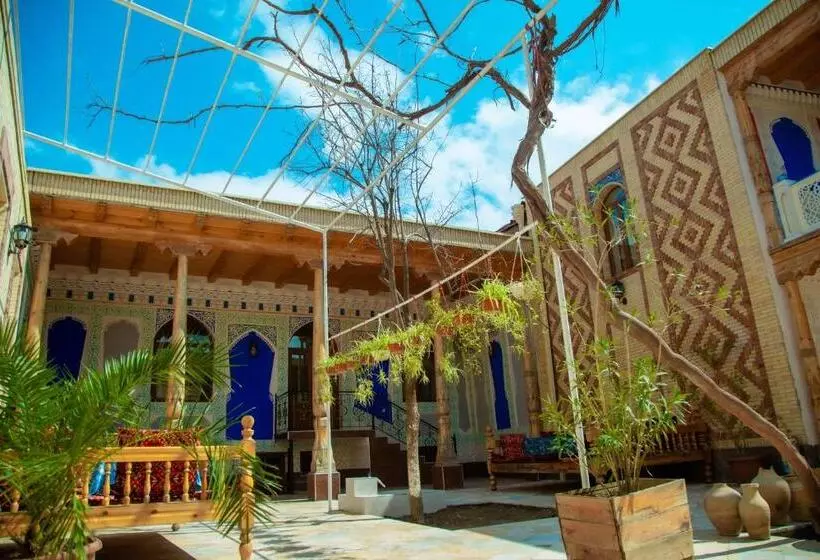 Hotel Bibikhanum