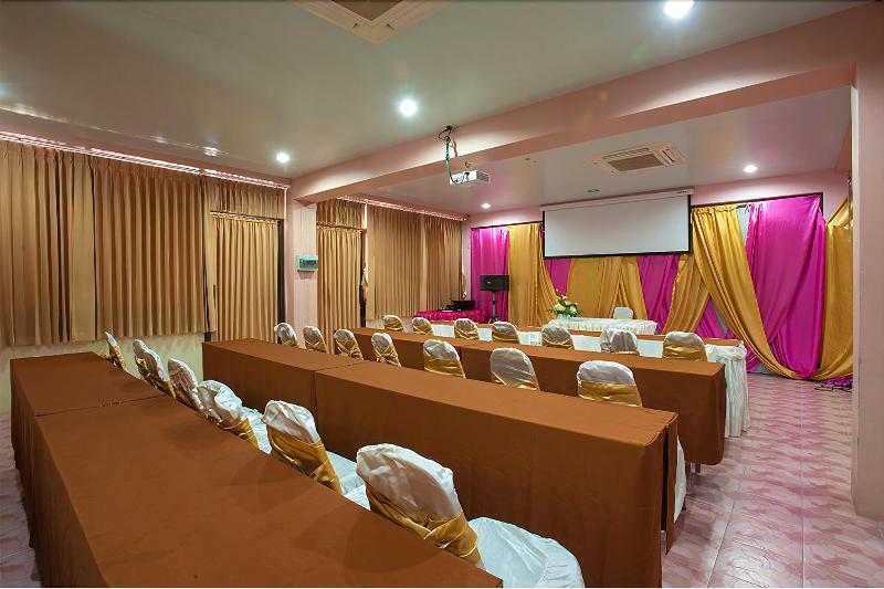 Hotel Chonnapha Resort