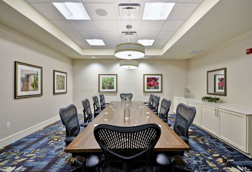 호텔 Hilton Garden Inn Detroit Troy