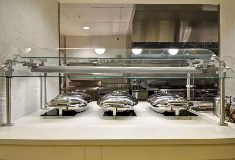 ホテル Hilton Garden Inn Detroit Troy
