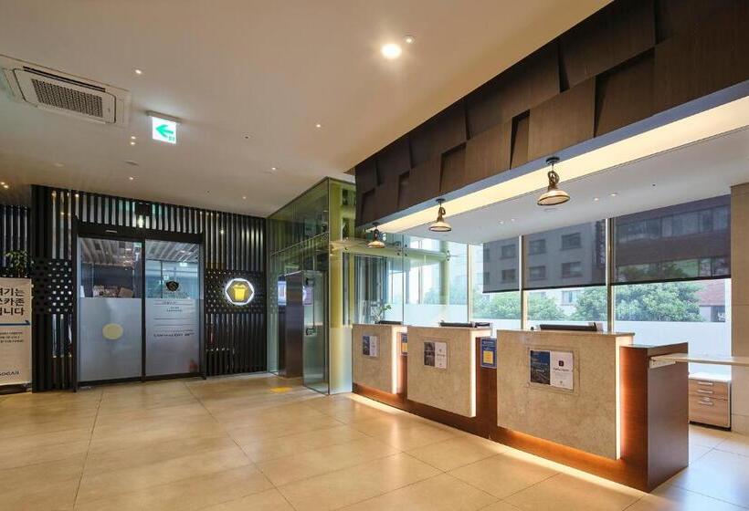 ホテル Jeju Central City