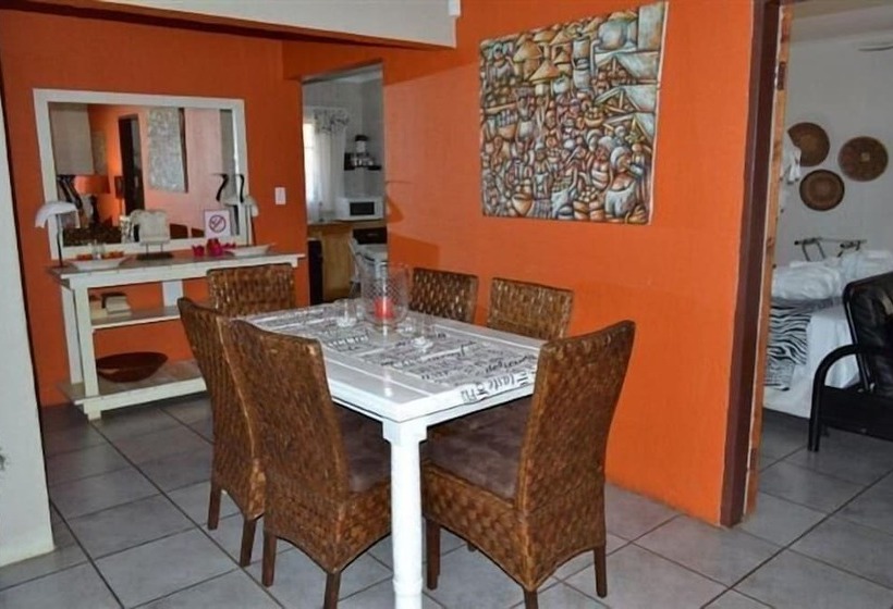 בית מלון כפרי Marloth Kruger Lodges