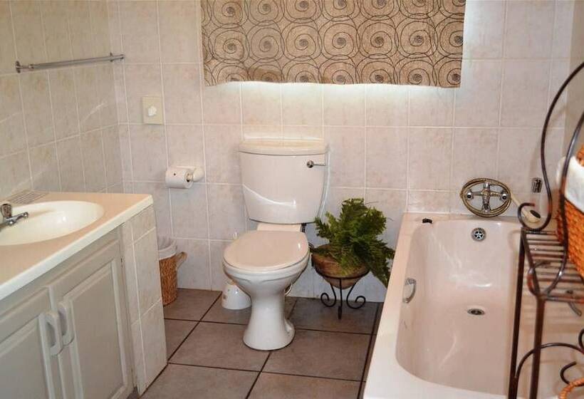 בית מלון כפרי Marloth Kruger Lodges