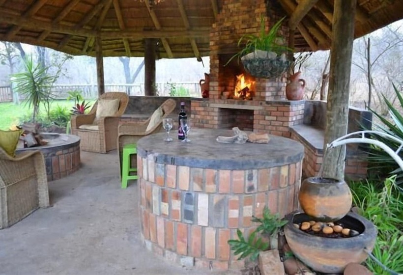 בית מלון כפרי Marloth Kruger Lodges