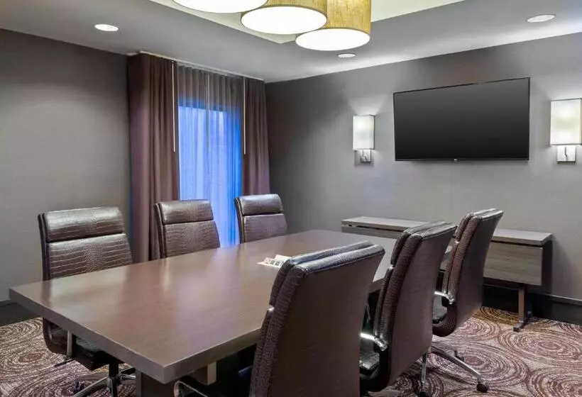 ホテル Residence Inn By Marriott Charlottesville Downtown