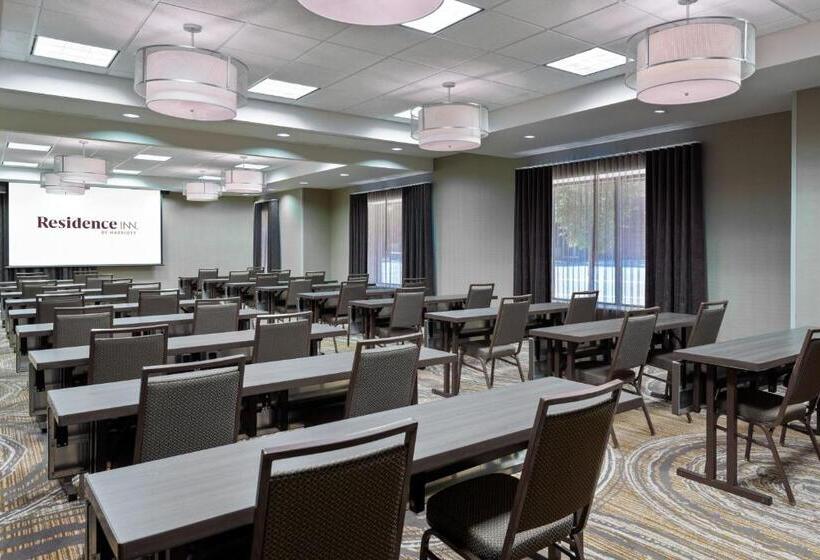 فندق Residence Inn By Marriott Charlottesville Downtown