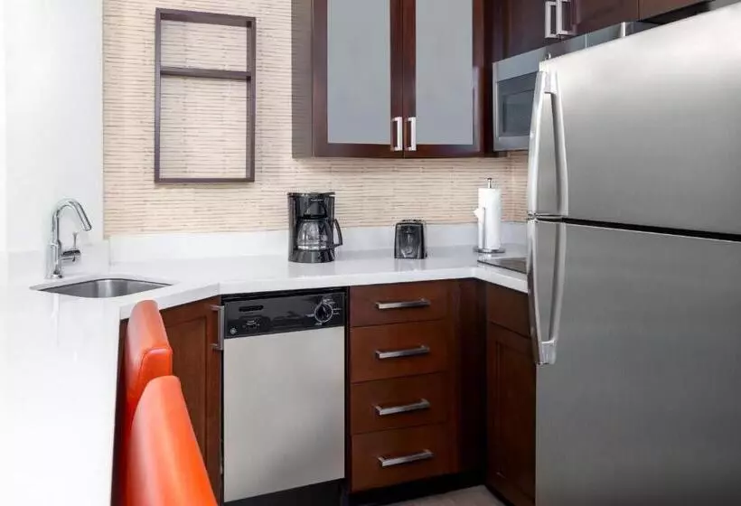 ホテル Residence Inn By Marriott Charlottesville Downtown