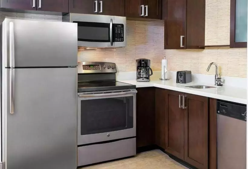 ホテル Residence Inn By Marriott Charlottesville Downtown