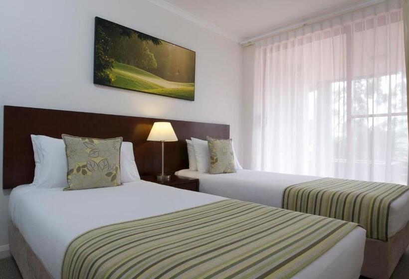 בית מלון כפרי Club Wyndham Port Stephens