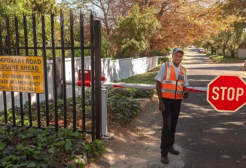 پانسیون Darrenwood Guesthouse Joburg, Sa