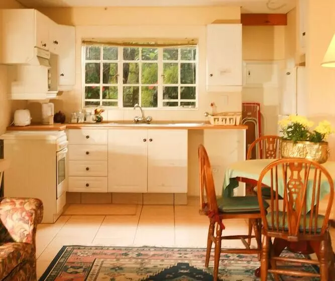 پانسیون Darrenwood Guesthouse Joburg, Sa